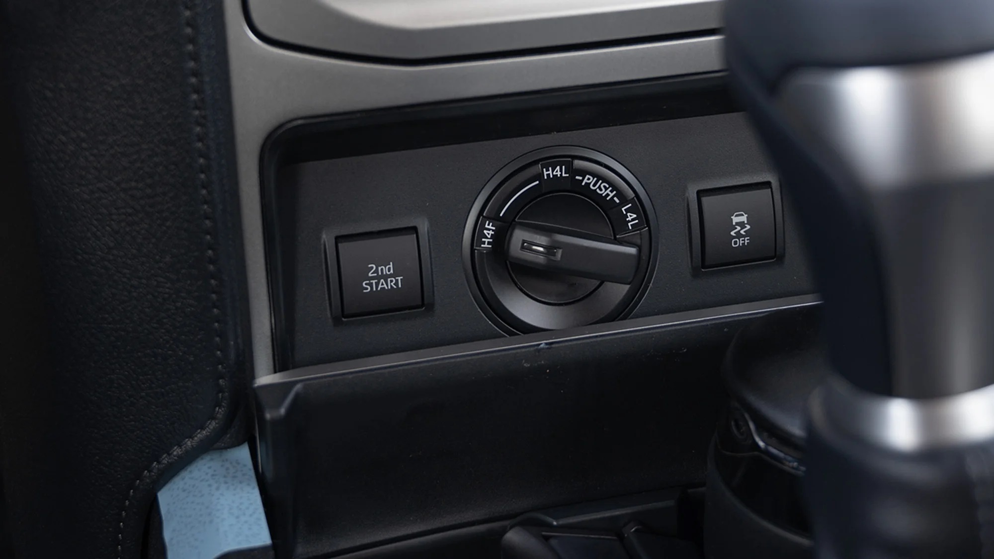 Toyota Prado 2