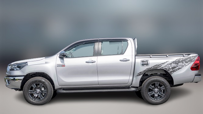 Toyota Hilux 5