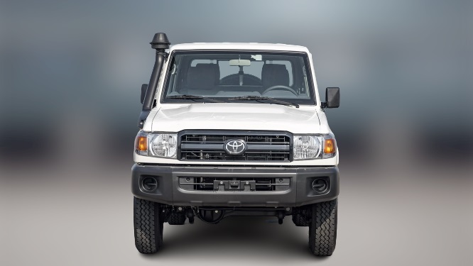 Toyota Lc79 6