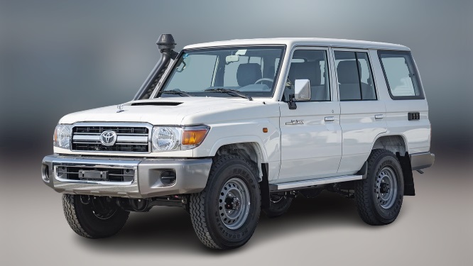 Toyota Lc76 2