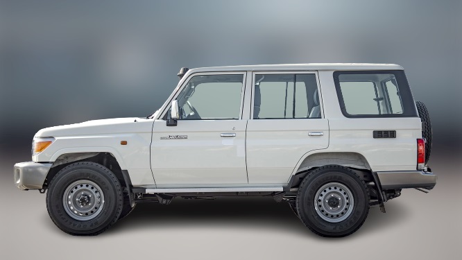 Toyota Lc76 3