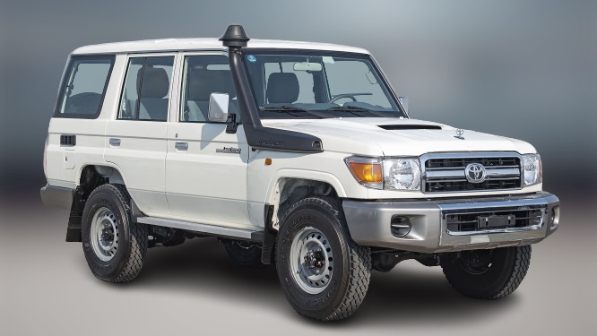 Toyota Lc76 5