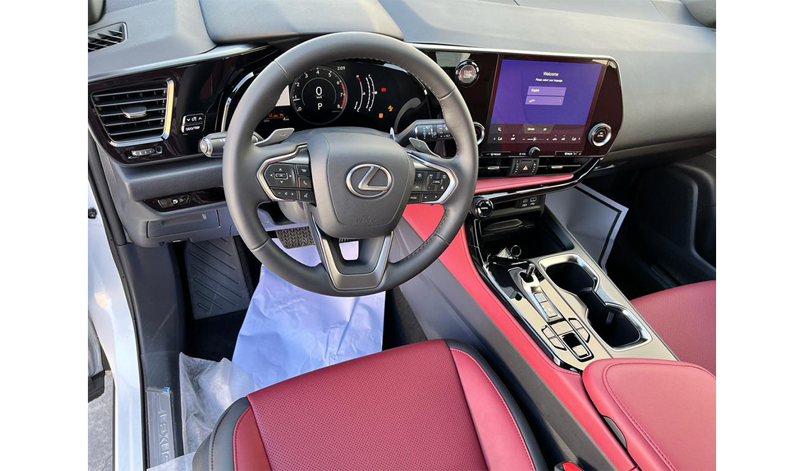 Lexus Nx350 Prime 10