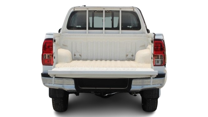 Toyota Hilux 5