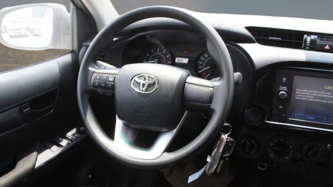 Toyota Hilux 10