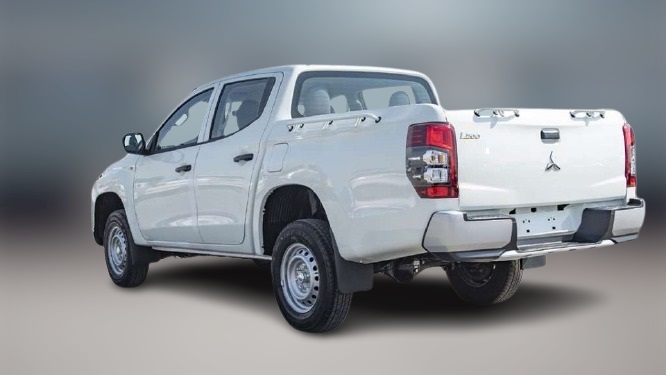 Mitsubishi L-200 7